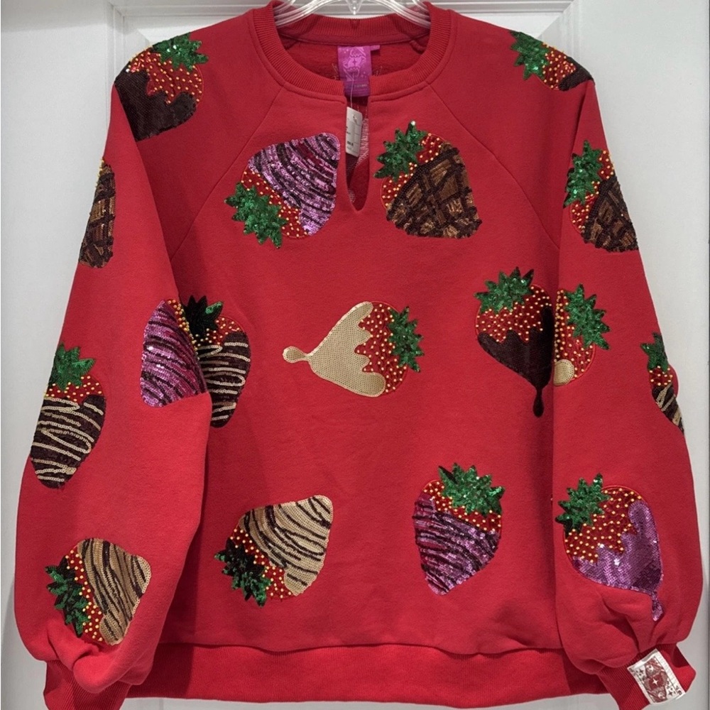🍓🍫NWT Queen Of Sparkles L Chocolate Covered Strawberries Sequined Sweatshirt